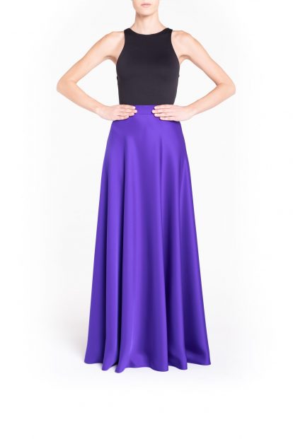 Purple flared plain skirt